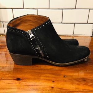 Lucky Brand: Black Booties